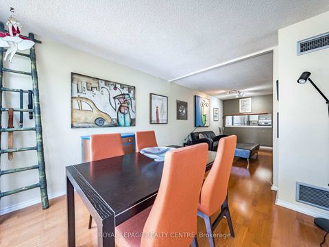 Photo 14 at 402 - 20 Southport Street, Swansea, Toronto