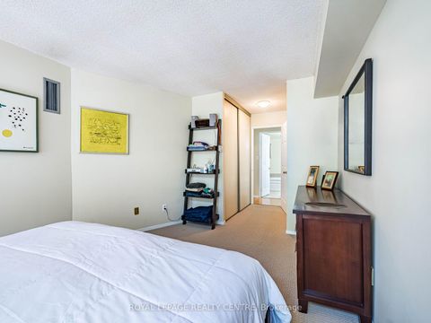 Photo 22 at 402 - 20 Southport Street, Swansea, Toronto