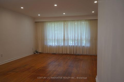 Photo 5 at 3 Holton Road, Woburn, Toronto