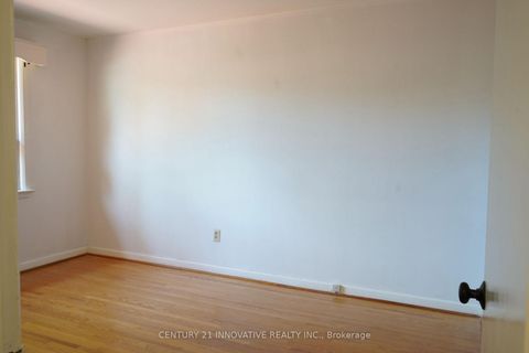 Photo 14 at 3 Holton Road, Woburn, Toronto