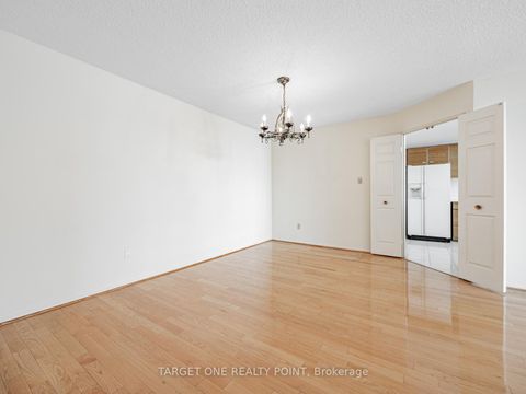 Photo 4 at 1007 - 2350 Bridletowne Circle, L'Amoreaux, Toronto