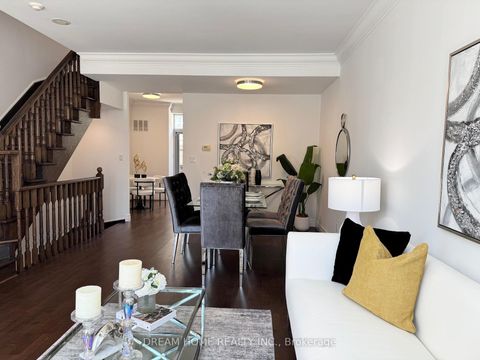 Photo 1 at 934 Mount Pleasant Road, Mount Pleasant West, Toronto