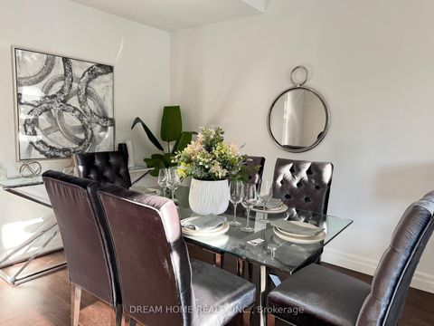 Photo 2 at 934 Mount Pleasant Road, Mount Pleasant West, Toronto