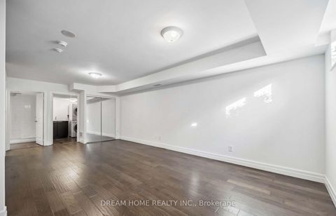 Photo 17 at 934 Mount Pleasant Road, Mount Pleasant West, Toronto Photo 17 at 934 Mount Pleasant Road, Mount Pleasant West, Toronto