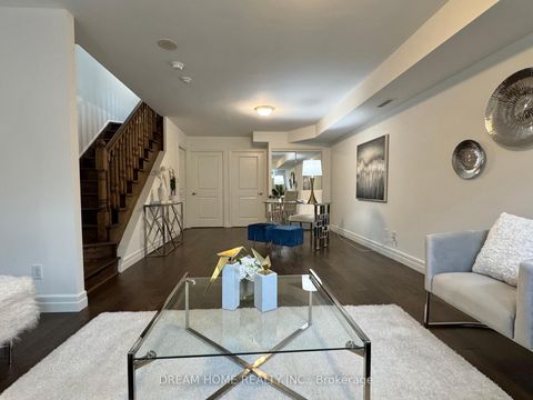 Photo 19 at 934 Mount Pleasant Road, Mount Pleasant West, Toronto Photo 19 at 934 Mount Pleasant Road, Mount Pleasant West, Toronto