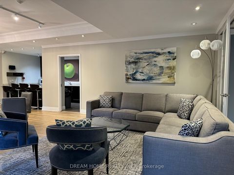 Photo 24 at 934 Mount Pleasant Road, Mount Pleasant West, Toronto