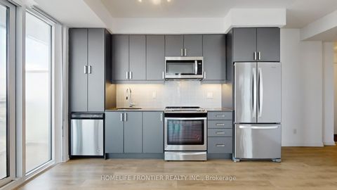 Photo 7 at 3313 - 7895 Jane Street, Concord, Vaughan
