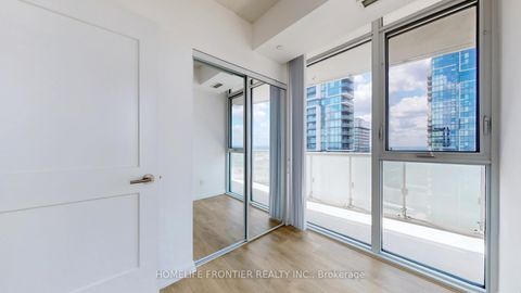 Photo 13 at 3313 - 7895 Jane Street, Concord, Vaughan
