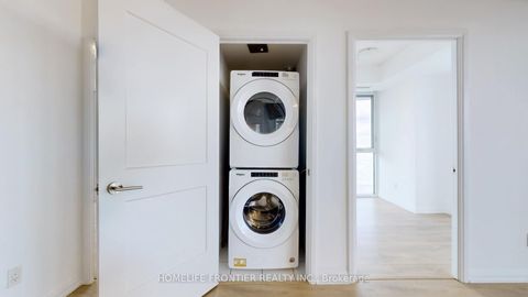 Photo 15 at 3313 - 7895 Jane Street, Concord, Vaughan