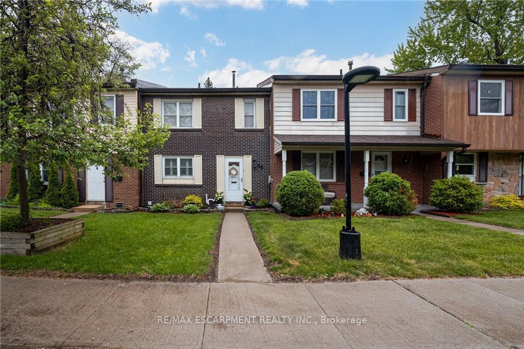 48 - 2825 Gananoque Drive, Meadowvale, Mississauga 