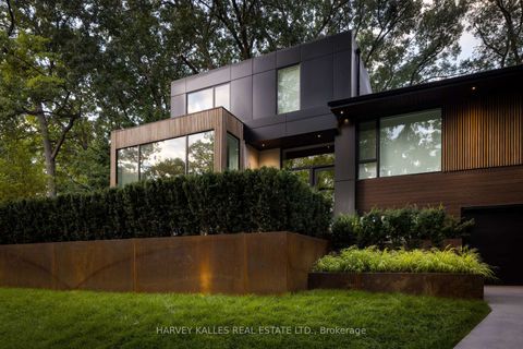 Photo 1 at 30 Edenbrook Hill, Humber Valley, Toronto