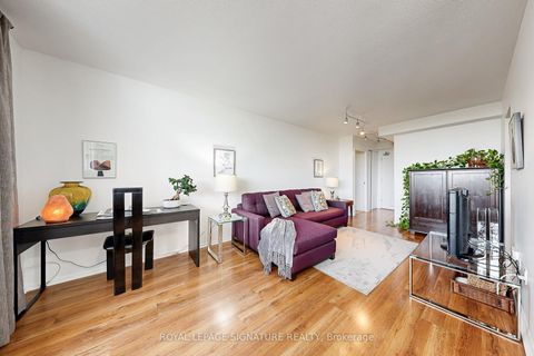 Photo 3 at 605 - 1350 York Mills Road, Donalda, Toronto