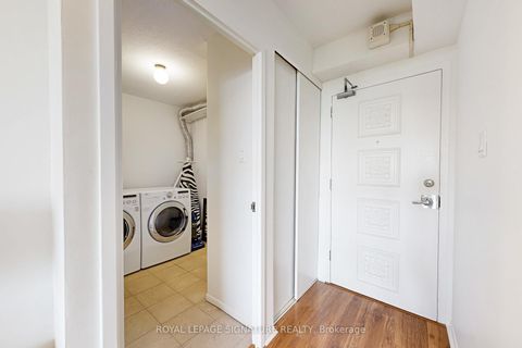Photo 10 at 605 - 1350 York Mills Road, Donalda, Toronto
