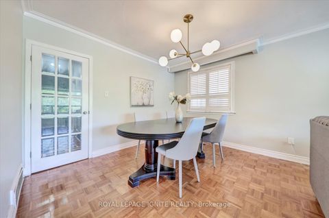 Photo 5 at 237 Blake Avenue, Newtonbrook West, Toronto