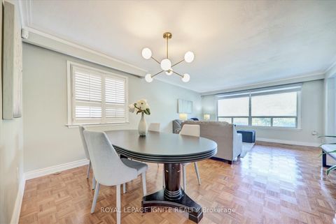 Photo 6 at 237 Blake Avenue, Newtonbrook West, Toronto
