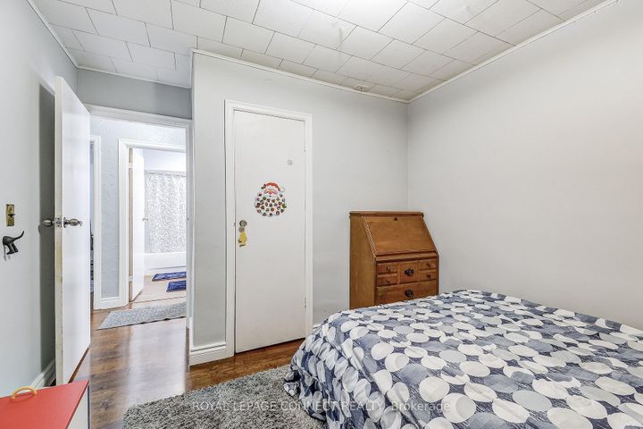 Photo 17 at 2021 Churchill Avenue, Freeman, Burlington