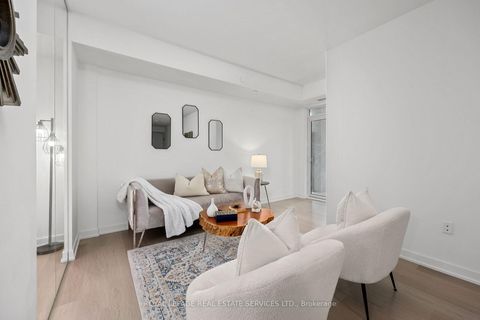 Photo 1 at 708 - 859 The Queensway, Queensway, Toronto
