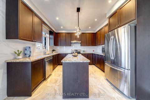 Photo 8 at 31 Roy Harper Avenue, Rural Aurora, Aurora Photo 8 at 31 Roy Harper Avenue, Rural Aurora, Aurora