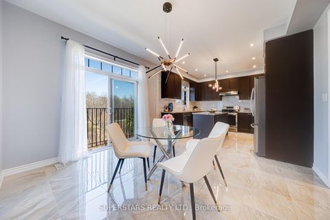 Photo 12 at 31 Roy Harper Avenue, Rural Aurora, Aurora Photo 12 at 31 Roy Harper Avenue, Rural Aurora, Aurora