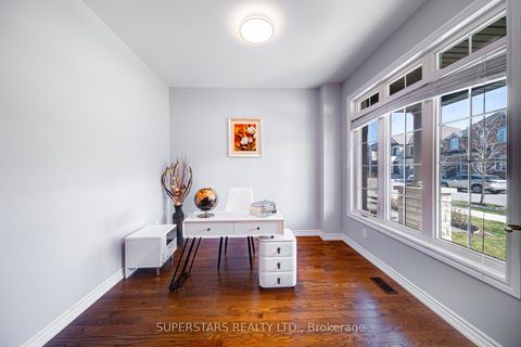 Photo 13 at 31 Roy Harper Avenue, Rural Aurora, Aurora Photo 13 at 31 Roy Harper Avenue, Rural Aurora, Aurora