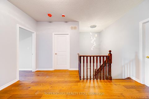 Photo 14 at 31 Roy Harper Avenue, Rural Aurora, Aurora Photo 14 at 31 Roy Harper Avenue, Rural Aurora, Aurora