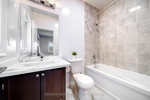 Photo 24 at 31 Roy Harper Avenue, Rural Aurora, Aurora Photo 24 at 31 Roy Harper Avenue, Rural Aurora, Aurora