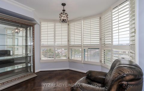 Photo 7 at 808 - 1 Clark Avenue W, Yorkhill, Vaughan