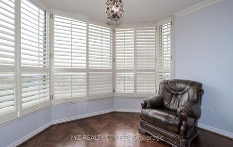 Photo 8 at 808 - 1 Clark Avenue W, Yorkhill, Vaughan