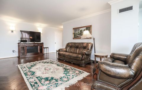 Photo 9 at 808 - 1 Clark Avenue W, Yorkhill, Vaughan