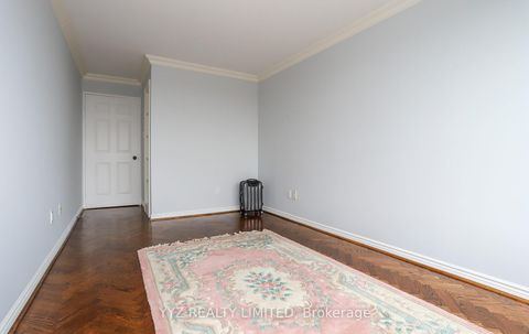Photo 22 at 808 - 1 Clark Avenue W, Yorkhill, Vaughan
