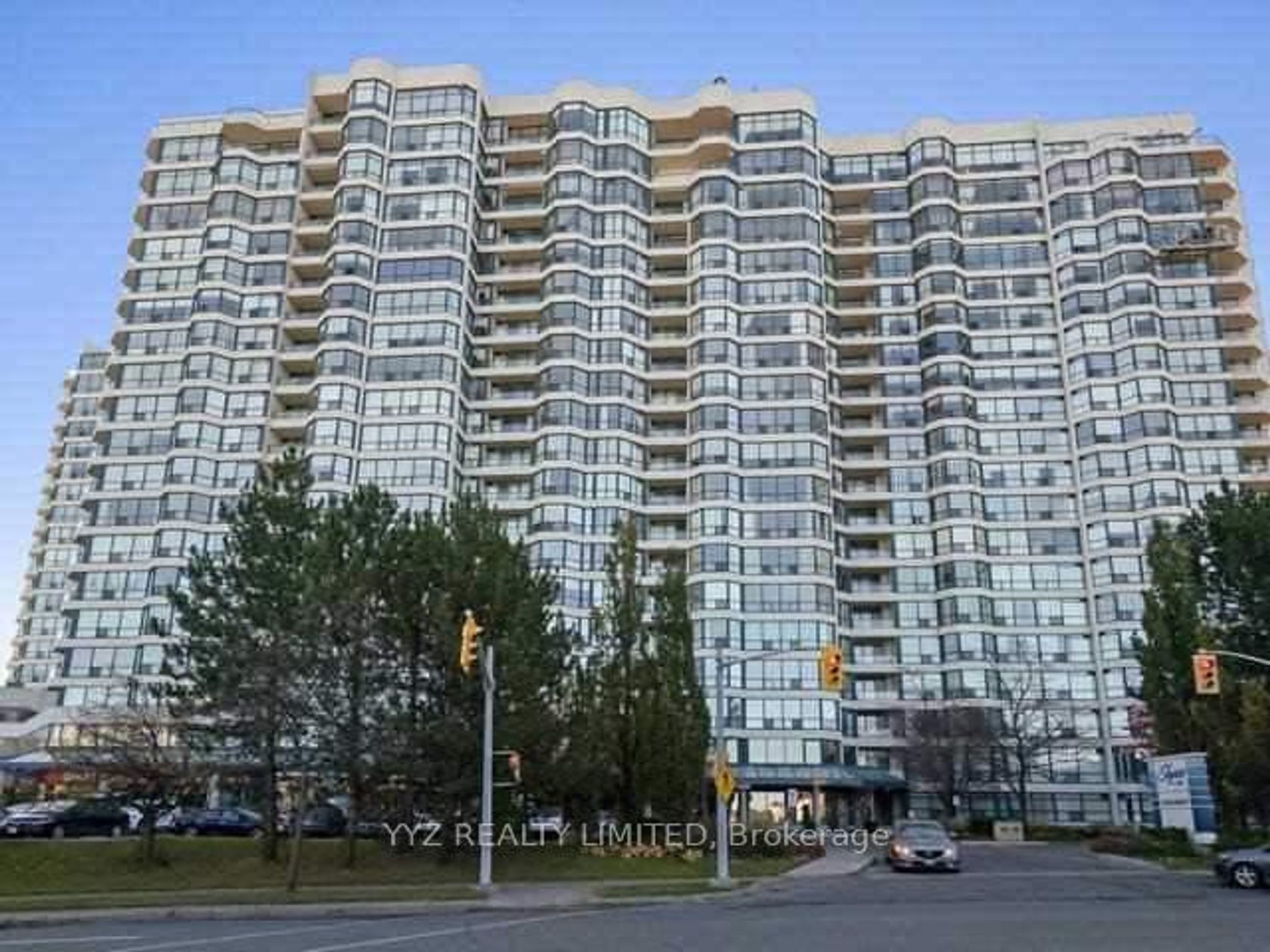 808 - 1 Clark Avenue W, Yorkhill, Vaughan 