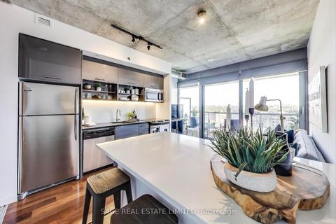 Photo 6 at 1124 - 32 Trolley Crescent, Moss Park, Toronto