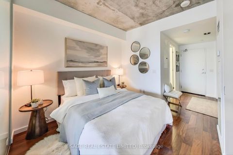 Photo 13 at 1124 - 32 Trolley Crescent, Moss Park, Toronto