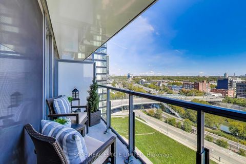 Photo 16 at 1124 - 32 Trolley Crescent, Moss Park, Toronto