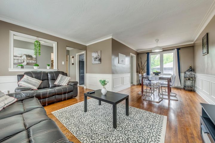 Photo 5 at 44 Arkley Crescent, Richview, Toronto