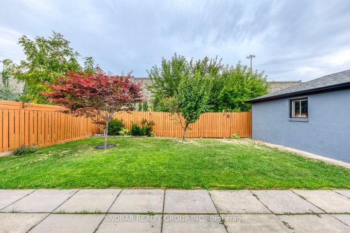 Photo 25 at 44 Arkley Crescent, Richview, Toronto