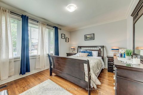 Photo 11 at 44 Arkley Crescent, Richview, Toronto