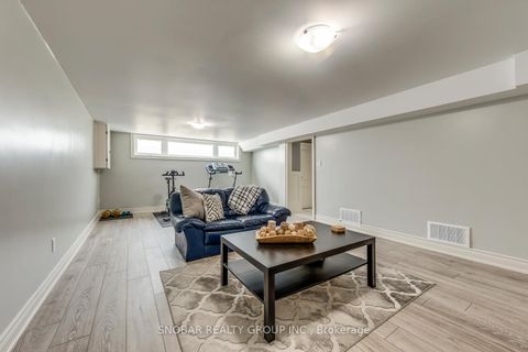Photo 16 at 44 Arkley Crescent, Richview, Toronto