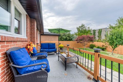 Photo 23 at 44 Arkley Crescent, Richview, Toronto