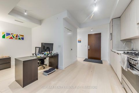 Photo 7 at 604 - 160 Kingsway Crescent, Kingsway South, Toronto