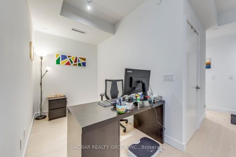 Photo 8 at 604 - 160 Kingsway Crescent, Kingsway South, Toronto