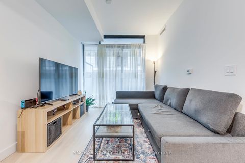 Photo 9 at 604 - 160 Kingsway Crescent, Kingsway South, Toronto