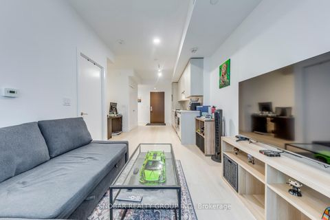 Photo 12 at 604 - 160 Kingsway Crescent, Kingsway South, Toronto