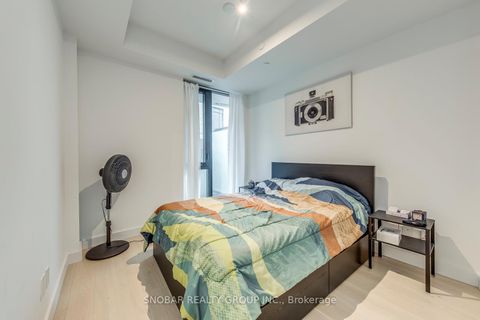 Photo 13 at 604 - 160 Kingsway Crescent, Kingsway South, Toronto