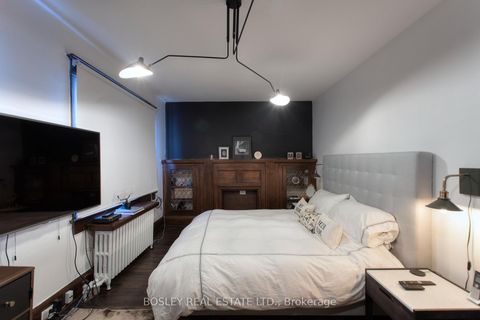 Photo 10 at 357 Roehampton Avenue, Mount Pleasant East, Toronto