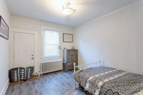 Photo 15 at 357 Roehampton Avenue, Mount Pleasant East, Toronto