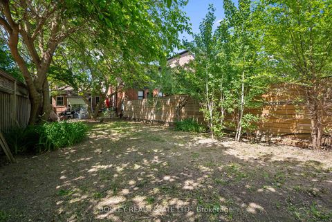 Photo 16 at 355 Roehampton Avenue, Mount Pleasant East, Toronto