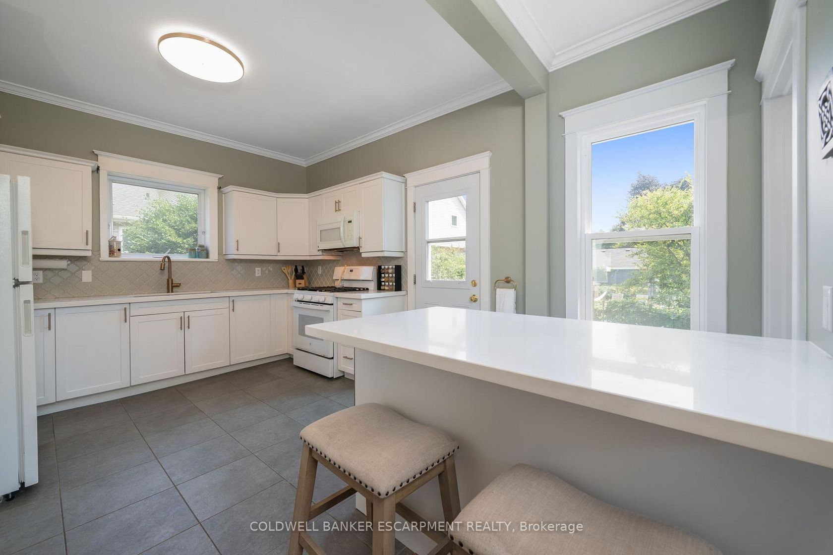 44 Church Street E, AC Acton, Halton Hills 2