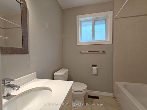 Photo 9 at 182 mcnicoll Avenue, Hillcrest Village, Toronto