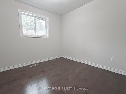 Photo 13 at 182 mcnicoll Avenue, Hillcrest Village, Toronto